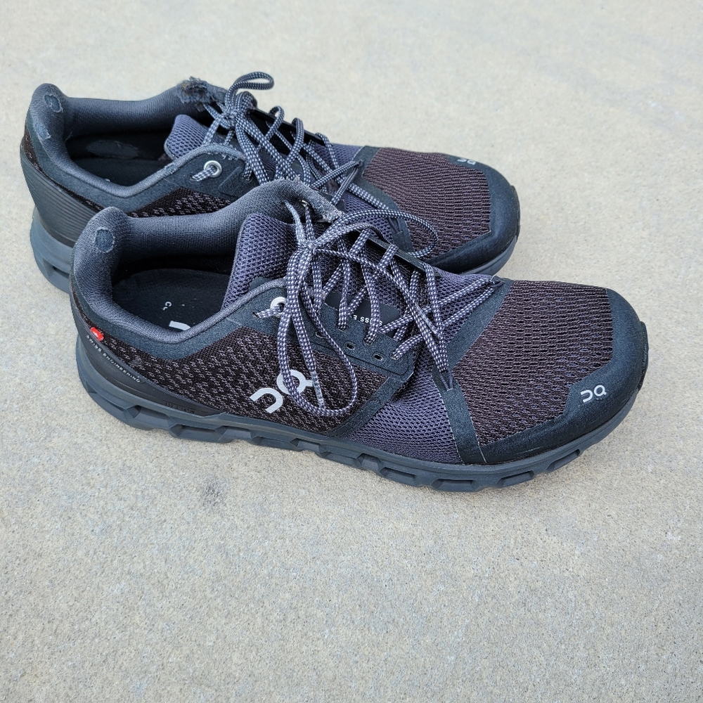 On Cloud Cloudstratus Running Shoe - image 3